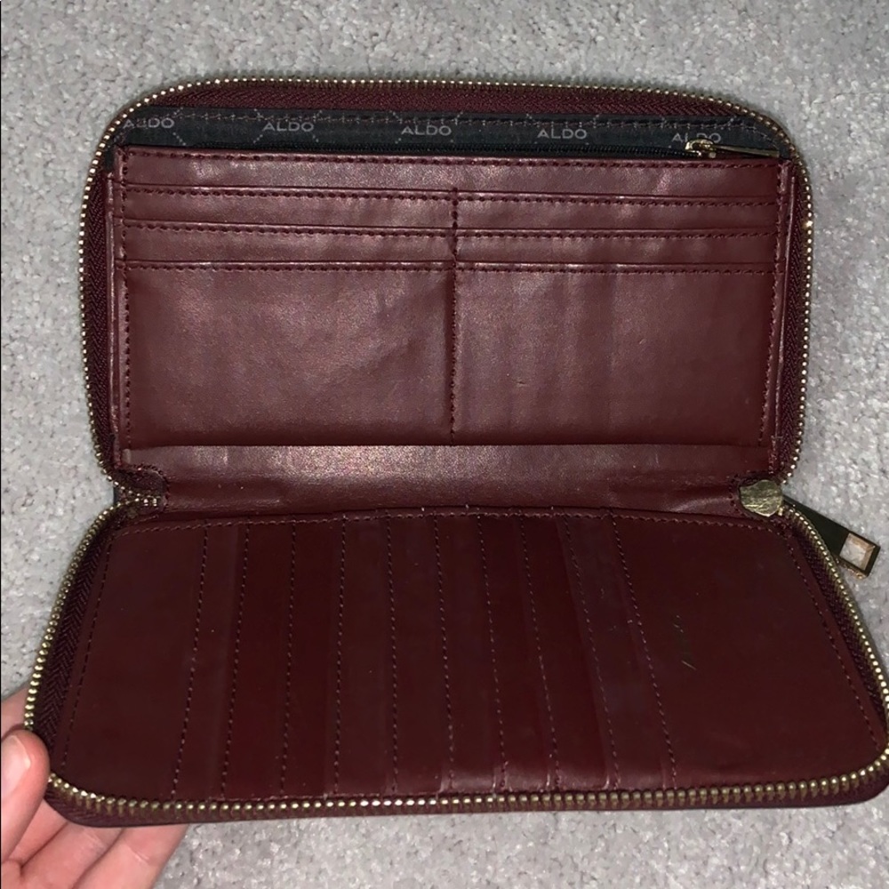 wallet - Picture 2 of 2